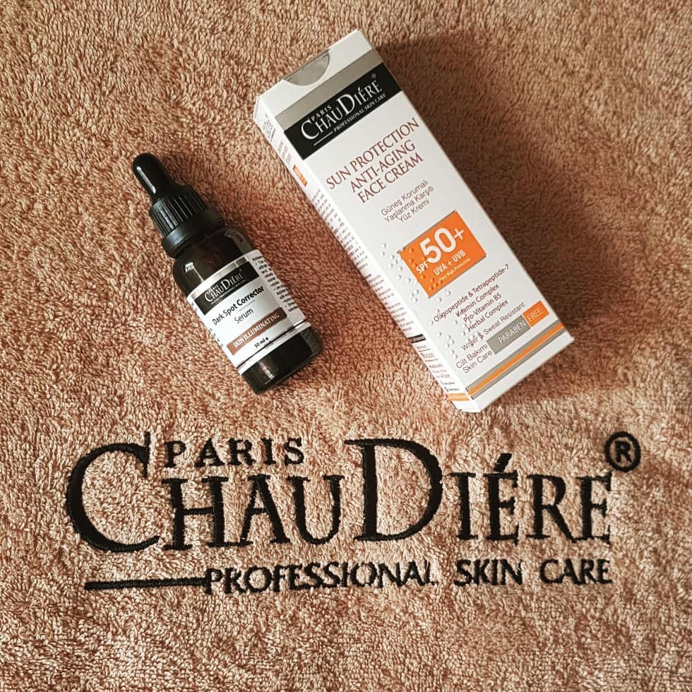 Leke giderici ve aydınlatıcı serum